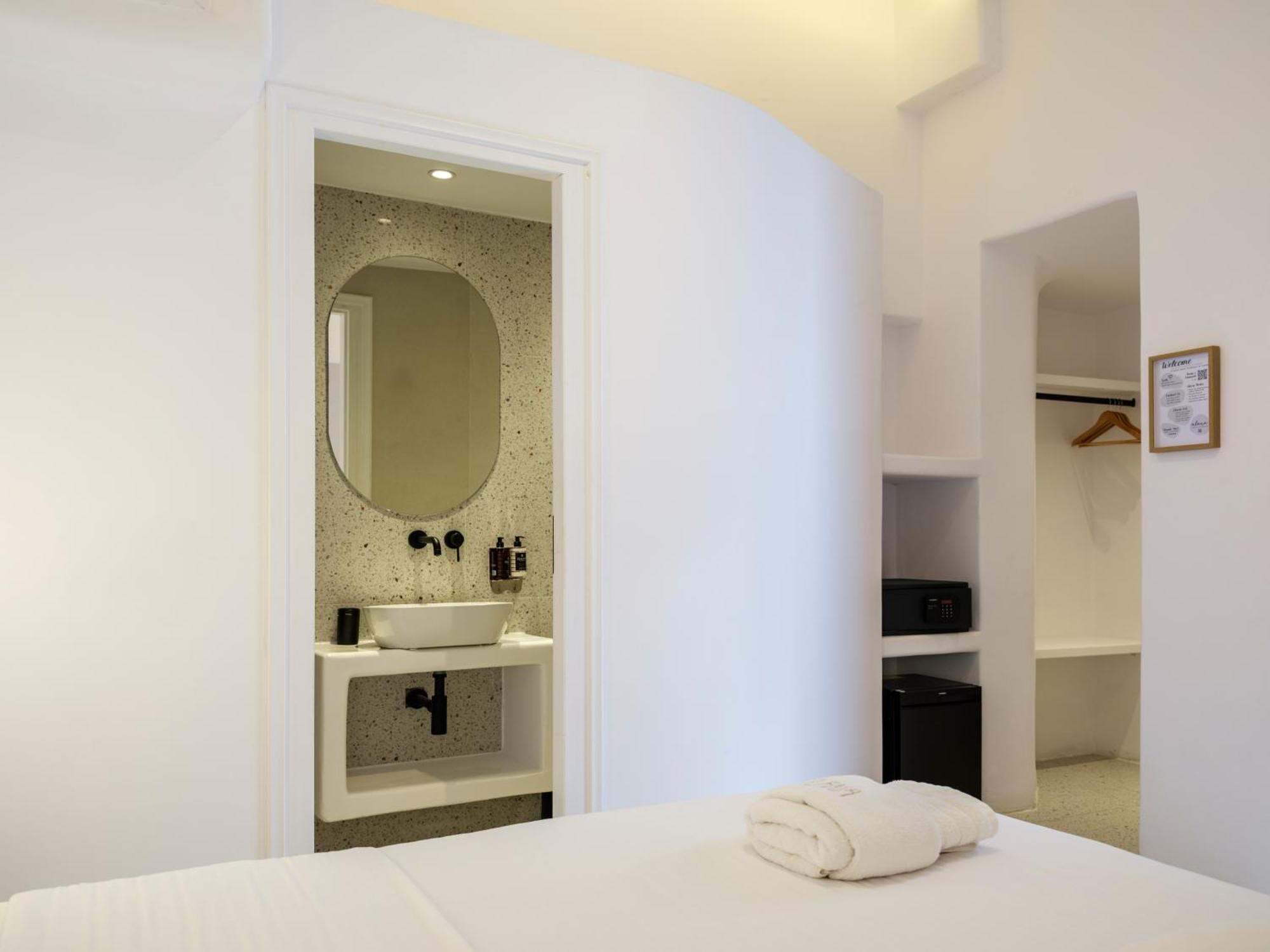 Отель Alana Mykonos Mykonos Town Экстерьер фото
